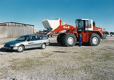 Monteurauto und Kundenfahrzeug 1993